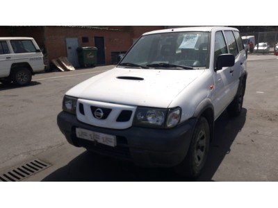 REJILLA SO NISSAN TERRANO 2003