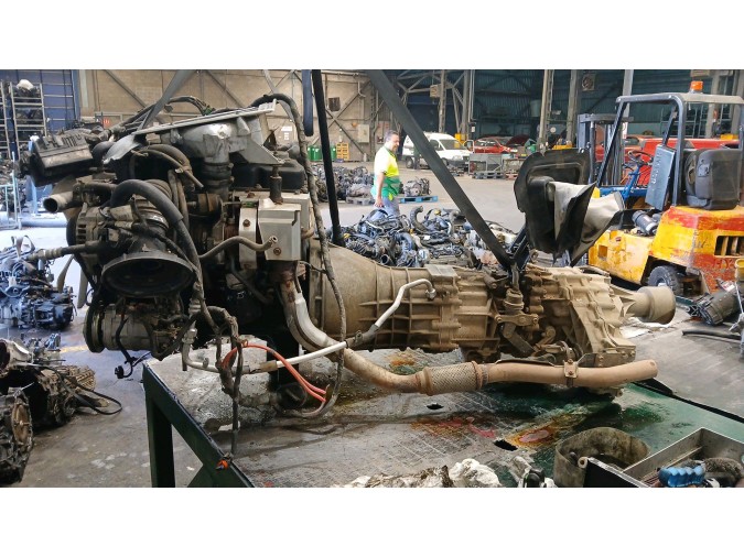 COMPRESOR AIRE ACONDICIONADO NISSAN TERRANO 2003