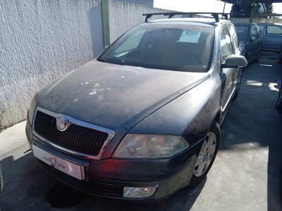 ALETA DELANTERA IZQUIERDA SKODA OCTAVIA 2004