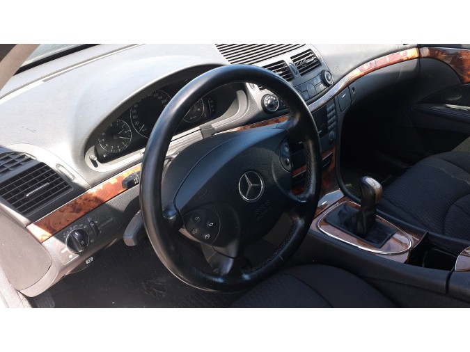 PARAGOLPES TRASERO MERCEDES E 220 CDI 2002