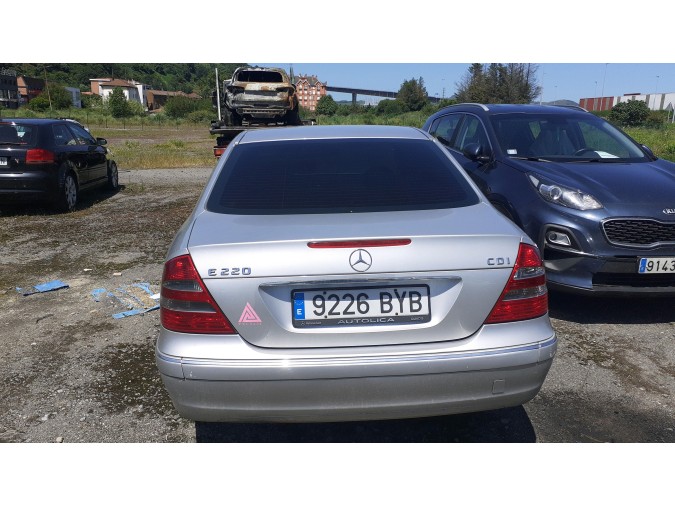 Intercooler MERCEDES E 220 CDI 2002