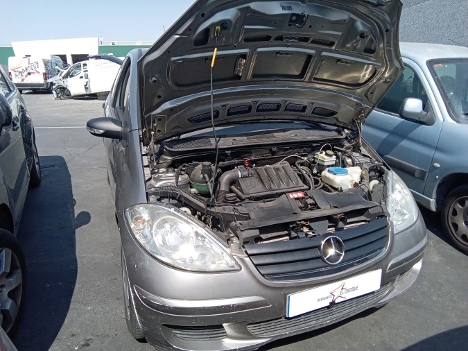 CENTRALITA MOTOR UCE MERCEDES A 160 CDI 2005