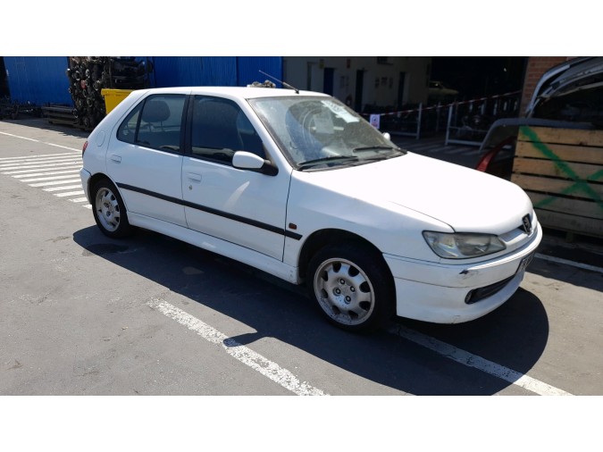 PRETENSOR CINTURÓN DELANTERO IZQUIERDO PEUGEOT 306 2000