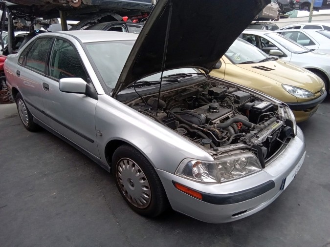 Radiador de Agua VOLVO S40 2000