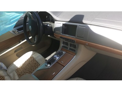VIERTEAGUAS SO JAGUAR XF 2012