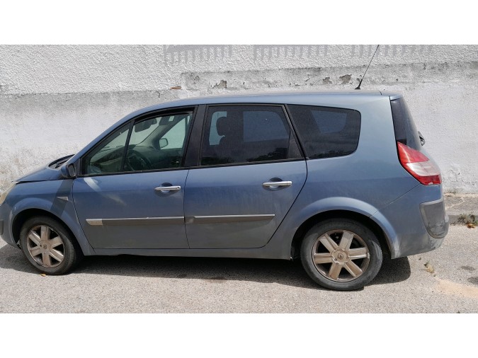 Radiador motor RENAULT MÉGANE SCÉNIC 2004