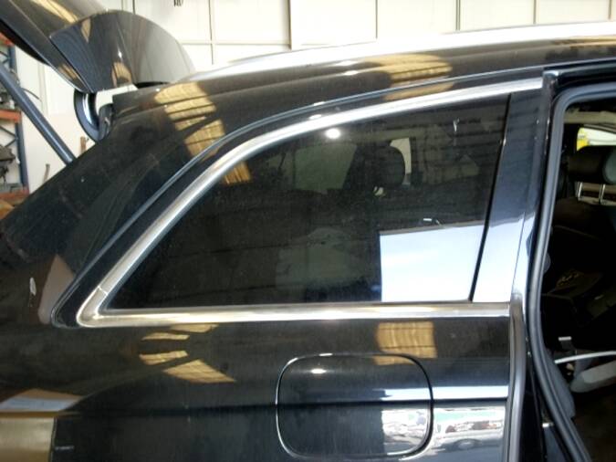 LUNA LAT.D. AUDI Q7 2007