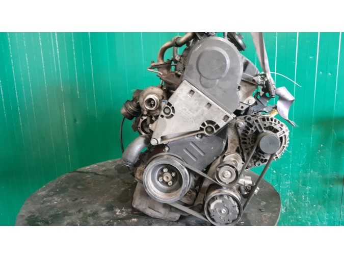 MOTOR CON ACCESORIOS Y CAJA DE CAMBIOS  2003