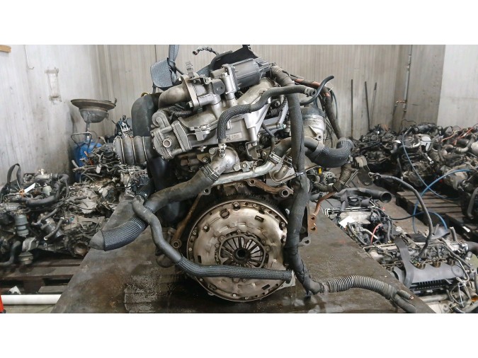 MOTOR CON ACCESORIOS SIN CAJA DE CAMBIOS OPEL ASTRA 2008