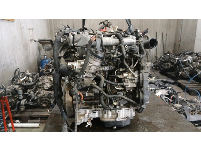 MOTOR CON ACCESORIOS SIN CAJA DE CAMBIOS OPEL ASTRA 2008