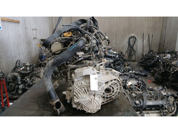 MOTOR CON ACCESORIOS SIN CAJA DE CAMBIOS LANCIA DELTA 2014