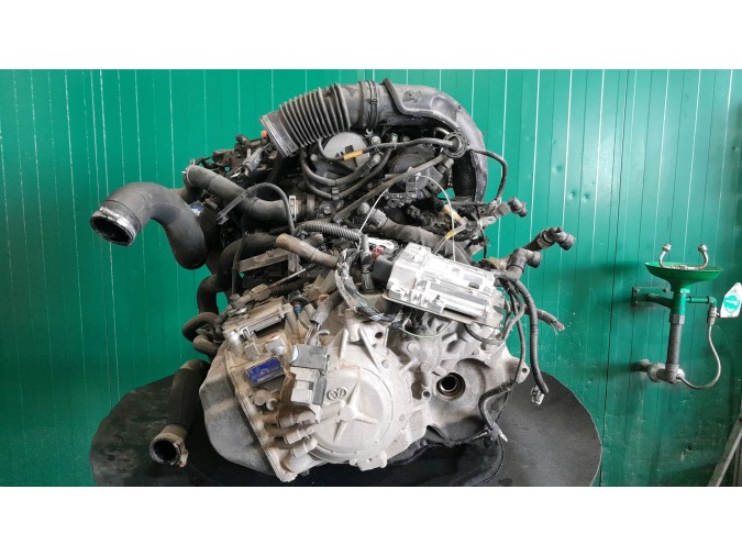 MOTOR CON ACCESORIOS Y CAJA DE CAMBIOS PEUGEOT 3008