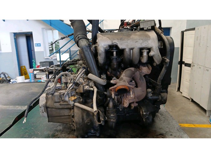 MOTOR CON ACCESORIOS Y CAJA DE CAMBIOS PEUGEOT EXPERT 2003