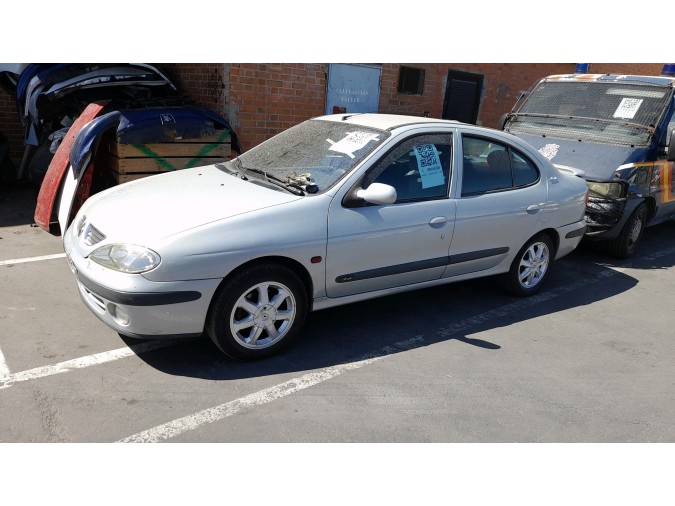 Intercooler RENAULT MÉGANE CLASSIC 2000