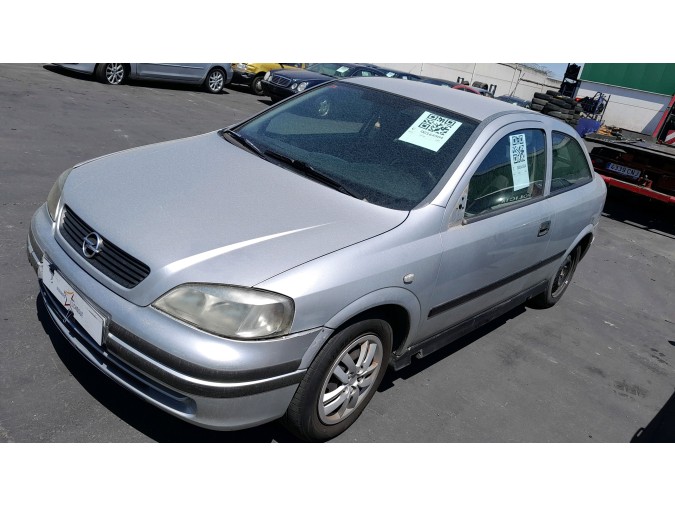 Radiador motor OPEL ASTRA 2000
