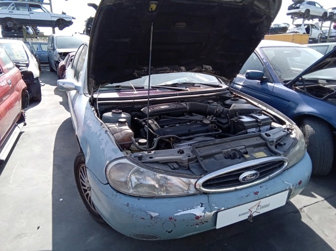 Radiador motor FORD MONDEO 2000