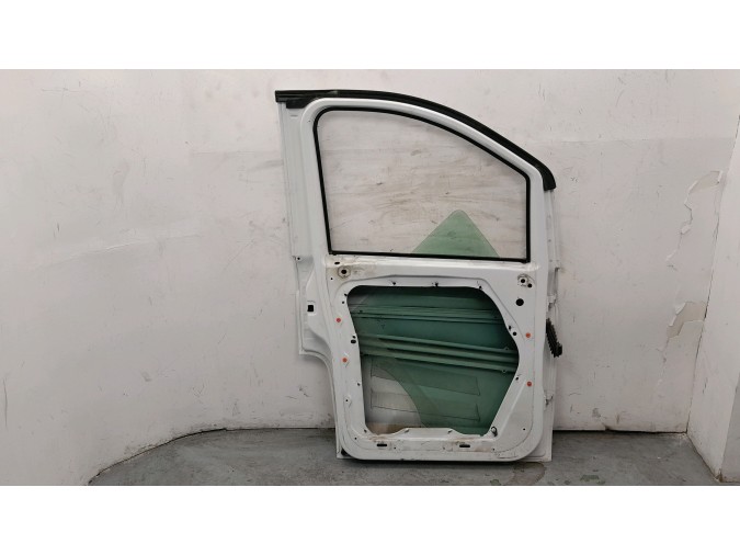 PUERTA DELANTERA IZQUIERDA MERCEDES VITO 114 CDI BLANCA 2022