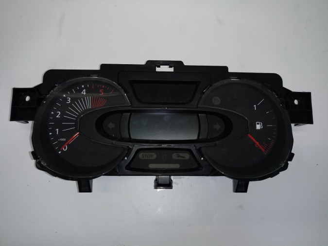 CUADRO INSTRUMENTOS MERCEDES CAPTUR 2017