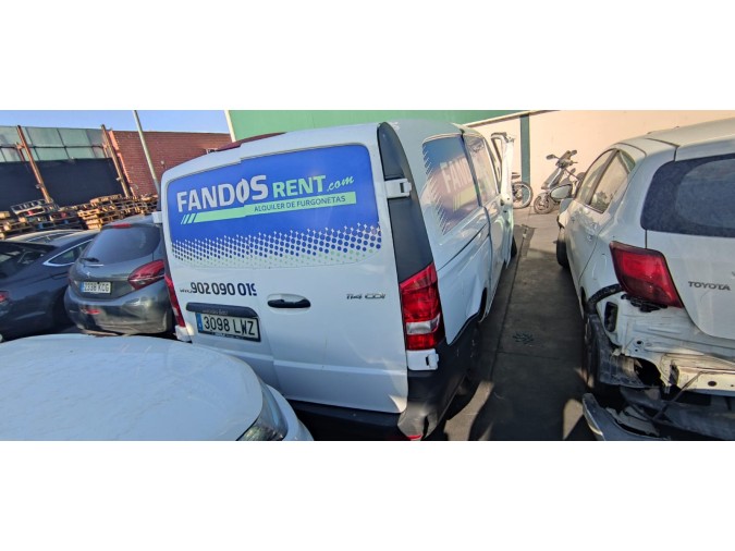 MANDO ELEVALUNAS DELANTERO IZQUIERDO MERCEDES VITO 114 CDI 2022