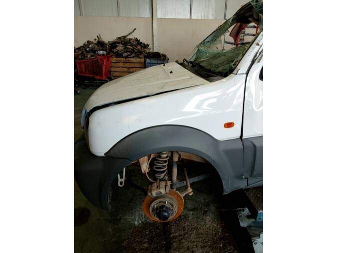 ALETA DELANTERA IZQUIERDA SUZUKI JIMNY 2011