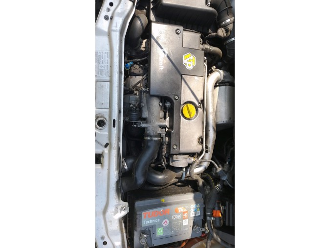 Radiador motor OPEL ZAFIRA 2004