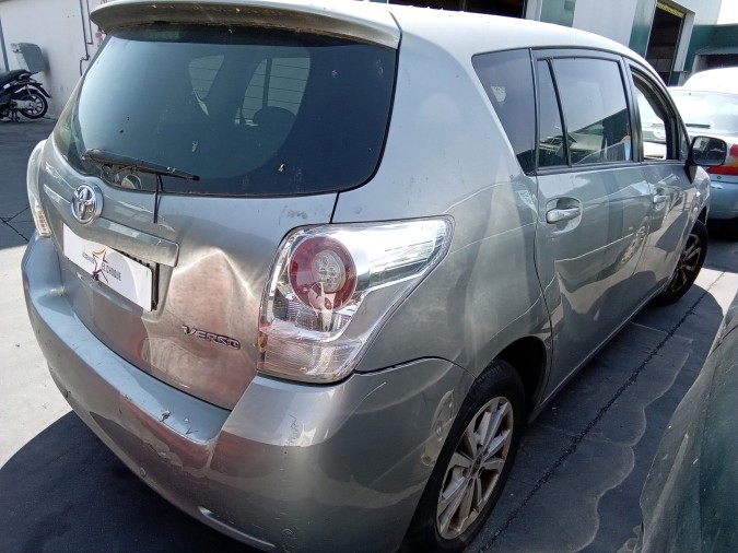 CINTUR.SEG.TR.I.TR. TOYOTA VERSO 2012