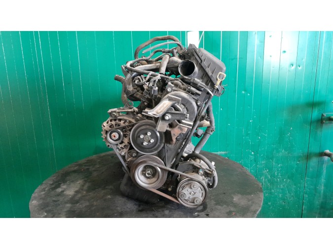 MOTOR CON ACCESORIOS Y CAJA DE CAMBIOS HYUNDAI I10 2010
