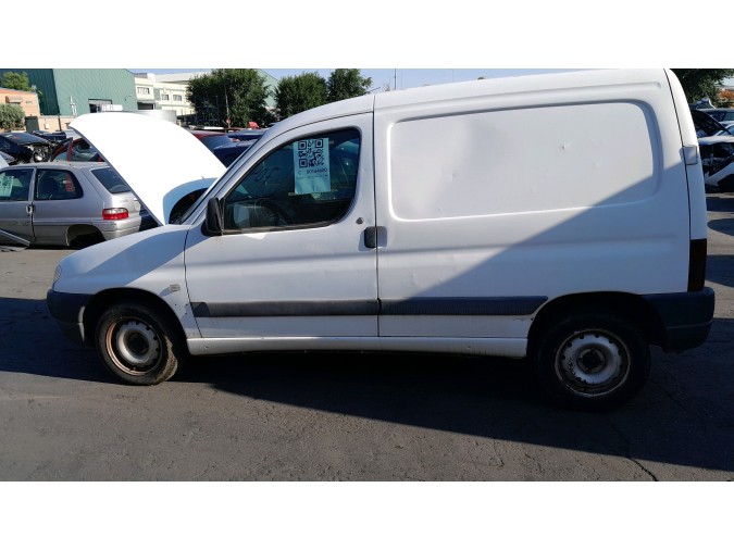 CERRADURA PUERTA TRASERA DERECHA PEUGEOT PART FG. 190 1.9D 2001