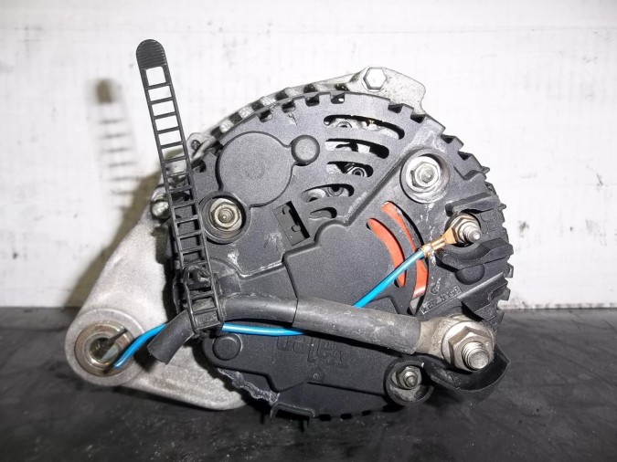 Alternador AUDI A4 1998