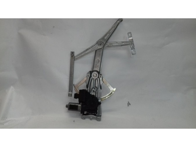 ELEVALUNAS DELANTERO IZQUIERDO OPEL ZAFIRA 2010