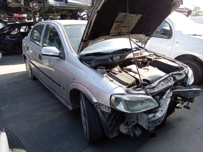 Radiador motor OPEL ASTRA 1999