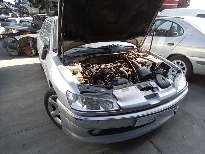 PRETENSOR CINTURÓN DELANTERO DERECHO PEUGEOT 306 2000