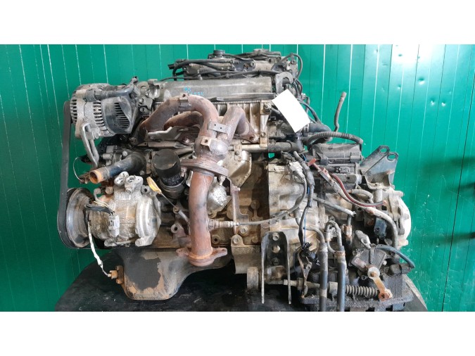 MOTOR CON ACCESORIOS Y CAJA DE CAMBIOS TOYOTA AVENSIS 1999