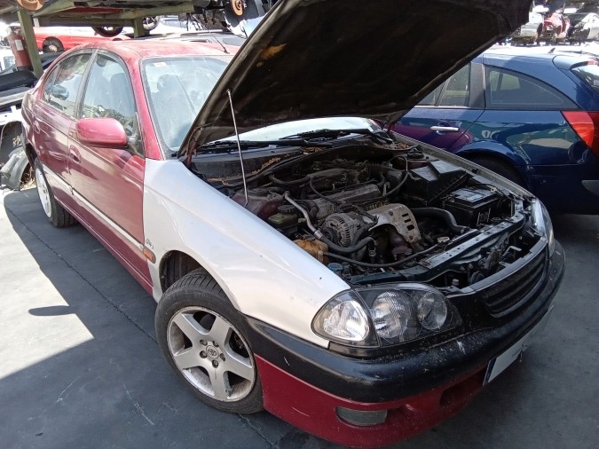 PANEL FRONTAL SO TOYOTA AVENSIS 1999