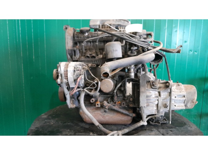 MOTOR CON ACCESORIOS SIN CAJA DE CAMBIOS RENAULT R19 1990