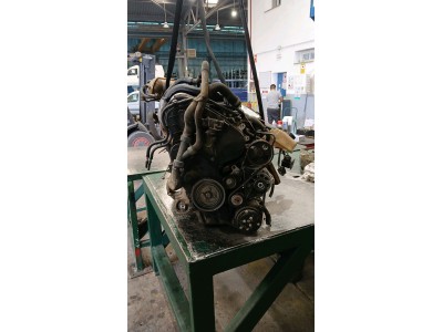 Motor PEUGEOT PART CBESP.P.LAT.DW8 2001