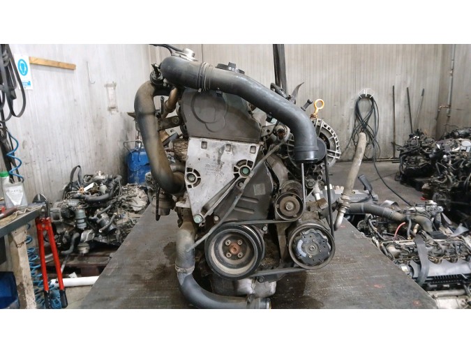 Motor SKODA FABIA 2000