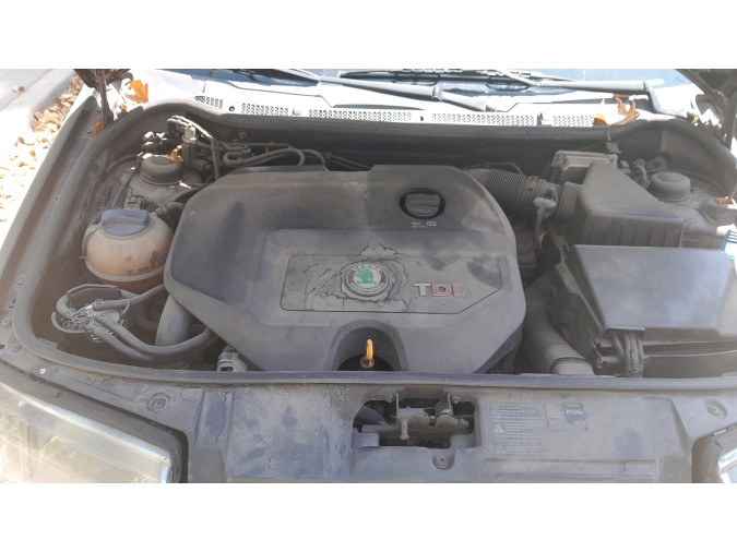 ELEVALUNAS TRASERO IZQUIERDO SKODA FABIA 2000