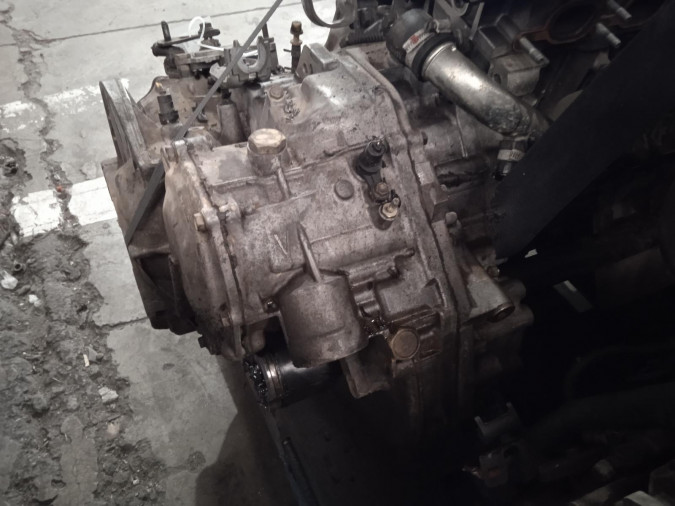 CAJA CAMBIOS FORD MONDEO 2000