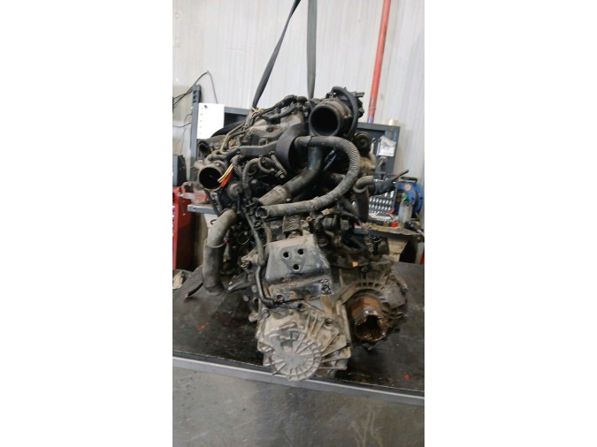 MOTOR CON ACCESORIOS SIN CAJA DE CAMBIOS HYUNDAI GETZ 2004