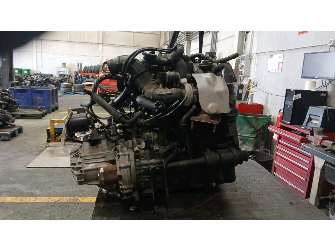 MOTOR CON ACCESORIOS SIN CAJA DE CAMBIOS HYUNDAI GETZ 2004