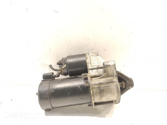 MOTOR ARRANQUE MITSUBISHI CARISMA 1998