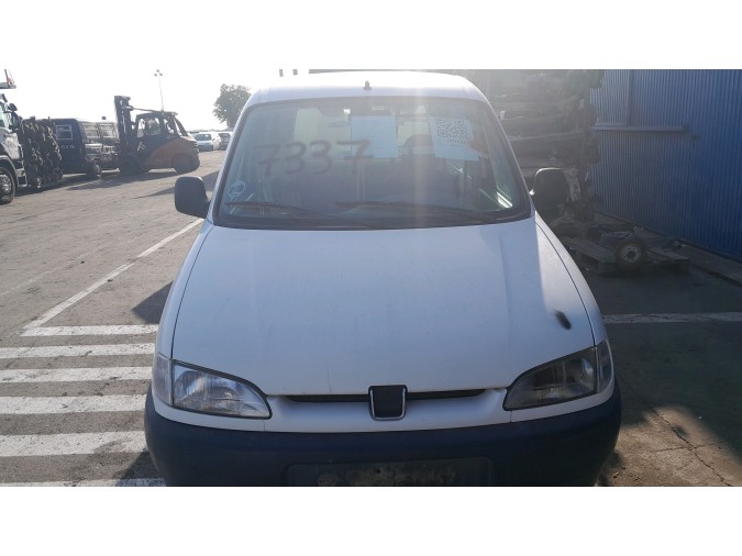 CERRADURA PUERTA TRASERA DERECHA PEUGEOT PARTNER 2001