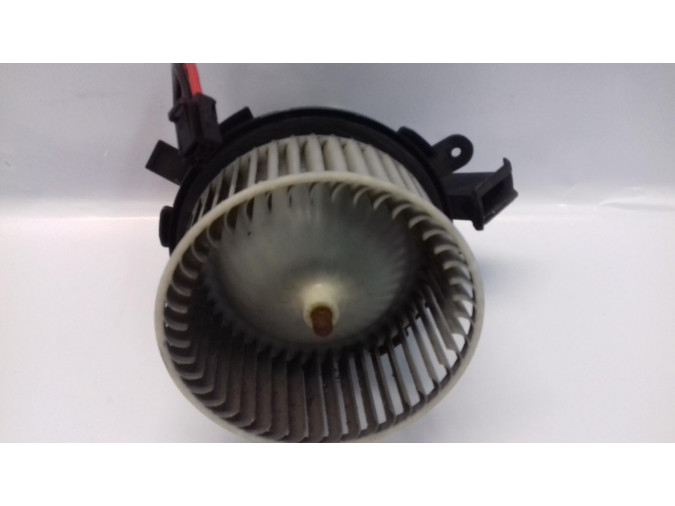 MOTOR DEL CALENTADOR SO FORD FOCUS C MAX 2012