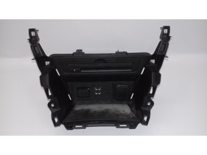 RADIO CD SO MAZDA 2 2016