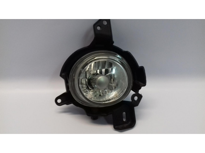 FARO ANTINIEBLA DELANTERO DERECHO MAZDA 2 2016