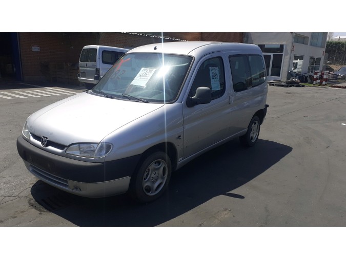 VOLANTE PEUGEOT PART CBESP.P.LAT.DW8 2001