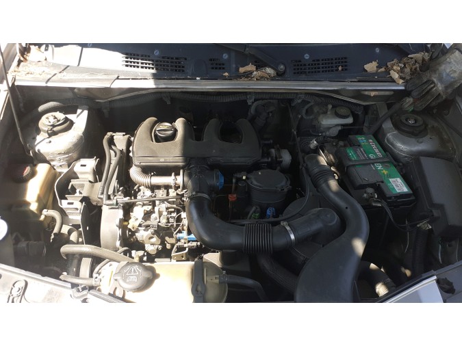 PRETENSOR CINTURÓN DELANTERO DERECHO PEUGEOT PART CBESP.P.LAT.DW8 2001