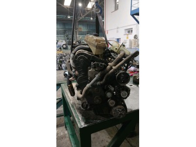 Motor PEUGEOT PART CBESP.P.LAT.DW8 2002