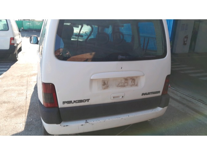 PRETENSOR CINTURÓN DELANTERO DERECHO PEUGEOT PART CBESP.P.LAT.DW8 2002